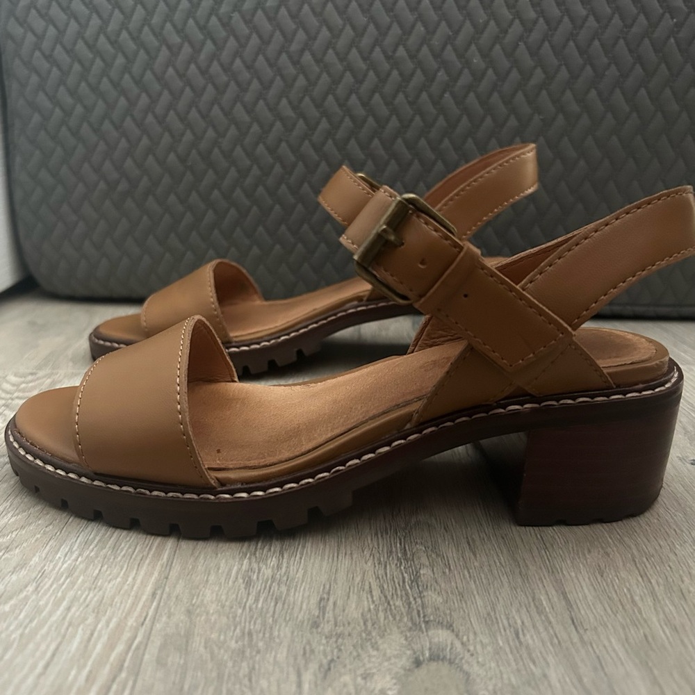 Madewell Tan Leather Block Heel Sandals with Buckle Strap